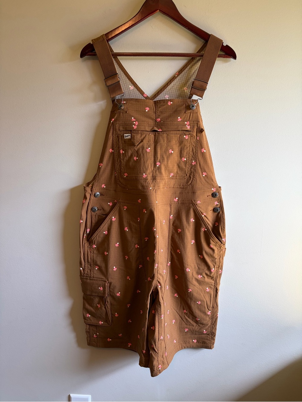 🍄 Duluth Brown Mushroom Print Short Overalls 🍄